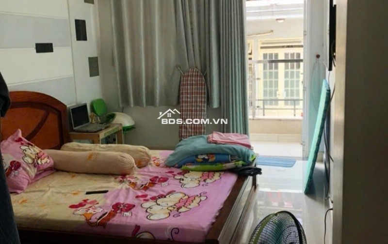 Bán Nhà Đẹp, Hẻm 4m Nguyễn Thiện Thuật, Trung Tâm Quận 3, 30m2, 5 Tầng, 5PN. Chỉ 7.5 tỷ .